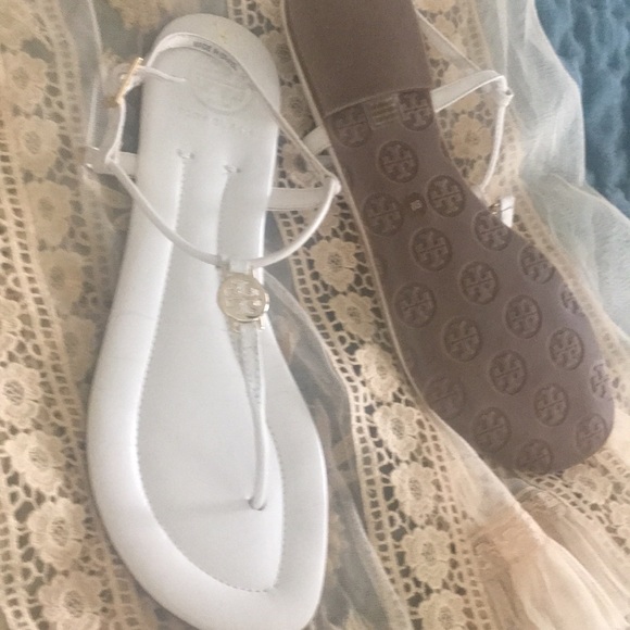 Tory burch sandals❌Sold❌ - Picture 5 of 5